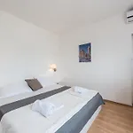 Ero 3*