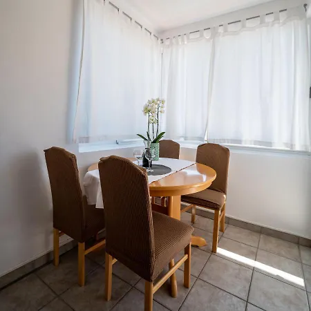 Maison d'hôtes Ero Sukošan